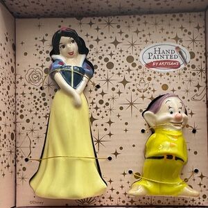 Disney Snow White and Dopey Salt and Pepper Shakers